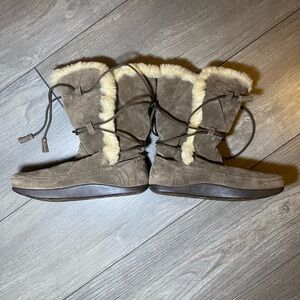 EUC Kalso Earth Tan Leather Winter Boots Lace Around Faux Fur Lining